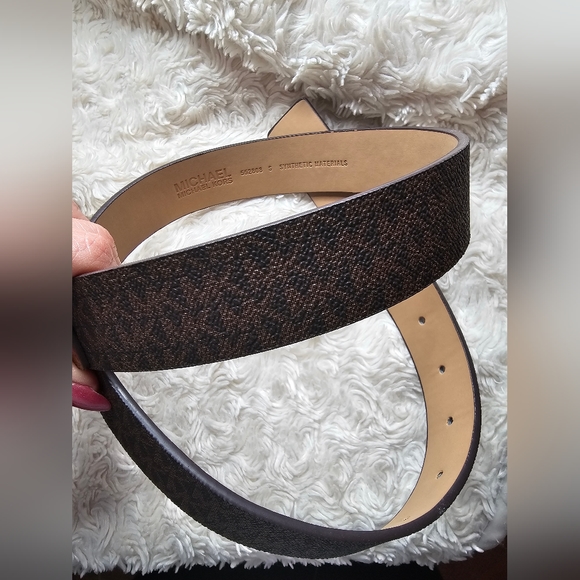 Michael Kors MK Monogramm Gold Studded Belt Small NWT - Picture 5 of 12